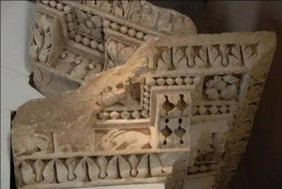 A Antigny, vous visiterez un riche musée dont les objets proviennent :