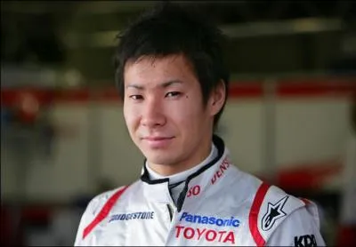 Comment s'appelle ce pilote japonais ?