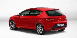 Quelle est la marque de cette voiture ?