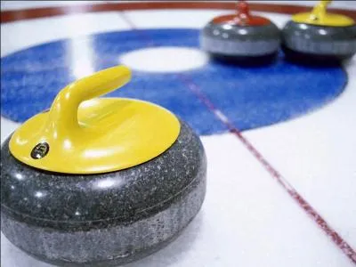 D'où proviennent les pierres utilisées pour le curling?
