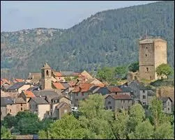 Nous partons à Charnac, commune Lozérienne située en région ...