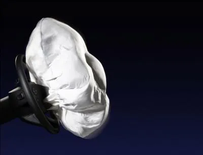 Hövding est un airbag à vélo.