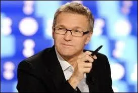 Qui est ce présentateur ?