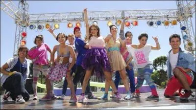 Que chante-t-il sur cette photo?