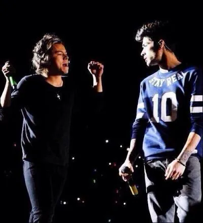 Qui n'aime pas les "pots de peinture" (les filles qui se maquillent beaucoup) ?