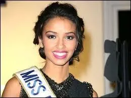 Elle a été élue Miss Orléanais, alors qu'elle était en deuxième année de ...