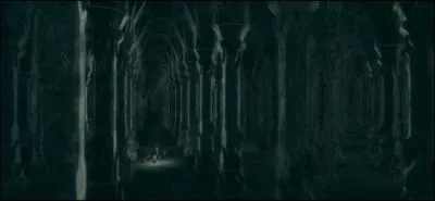 Que signifie Khazad-dûm ?