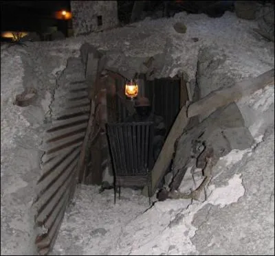 A quels chiffres s'élèvent les pertes de la bataille de Verdun (1916) ?