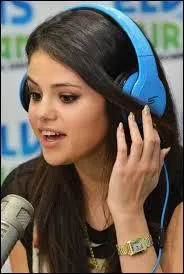Pourquoi ses parents l'ont-ils appelée Selena ?