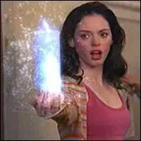 Dans quelle saison Paige retrouve-t-il sa famille biologique?