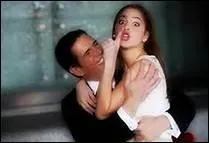 Qu'est-il arrivé à Violetta pendant son enfance ?