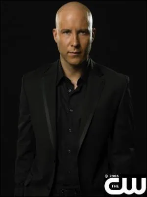 Comment s'appelle t-il dans la srie ?