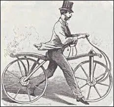 Citez un exemple de première bicyclette.