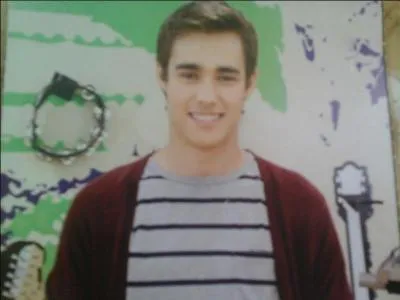 Violetta va-t-elle tomber amoureuse de quelqu'un d'autre ?