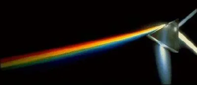 Combien de kilomtres environ parcourt la lumire en 1 seconde ?