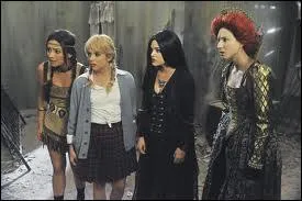 Lors de la soirée d'Halloween, comment Jenna était-elle déguisée ?