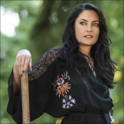 Comment se nomme-t-elle ?