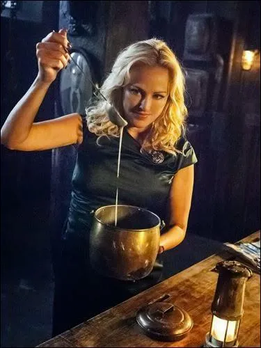 Qui est cette personne maléfique ?