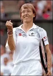 En 1994, dans l'épreuve féminine, une joueuse créa la surprise en remportant le prestigieux tournoi. De quelle joueuse s'agit-il ?