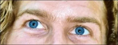 Quelle célébrité a ces yeux bleus ?
