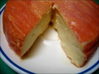 Quel lait sert à la confection de l'Epoissses?