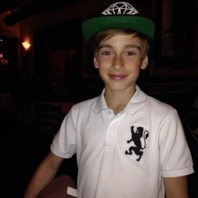 Où Johnny réside-t-il ?