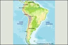 Quelle chaîne de montagnes passe par cet endroit ?