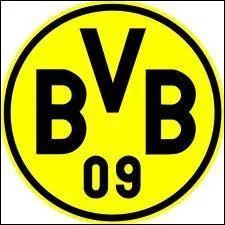 Quel club de football est représenté sur l'image ci-contre ?