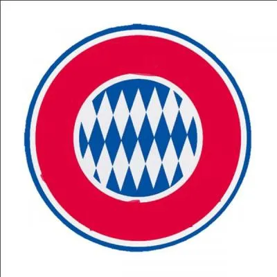 Quel club de football est représenté sur l'image ci-contre ?