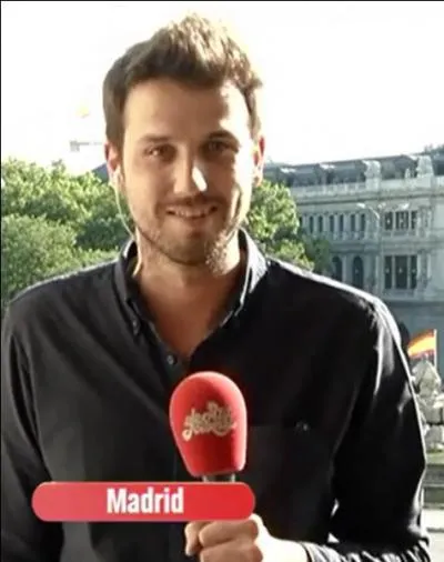 Comment s'appelle ce dernier reporter assez polyvalent ?