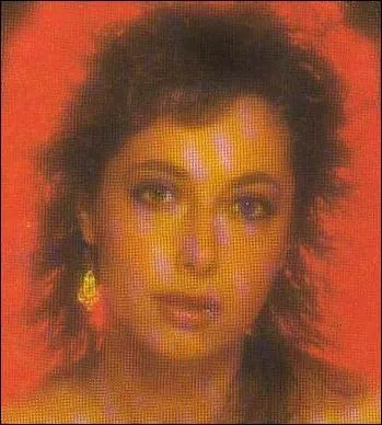 Elle évoque le continent africain dans une chanson :