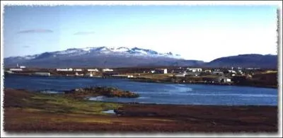 En quelle année l'archipel des Kerguelen fut-il découvert par Yves Joseph de Kerguelen de Trémarec ?