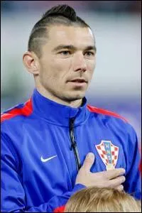 Quant à Danijel Pranjic il a préféré le crâne rasé avec une petite crête gominée. De quelle équipe fait-il partie ?