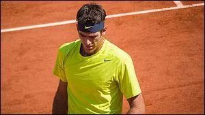 Ce droitier de 25 ans a été entraîné par Franco Davín :