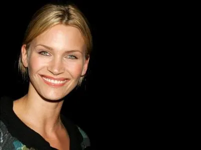 Quel est le travail de la mère de Faye ?