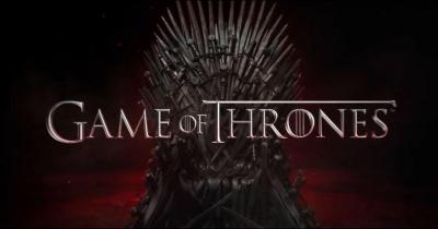 Game of Thrones est une série américaine également désignée par le titre français des romans dont elle est adaptée c'est à dire :