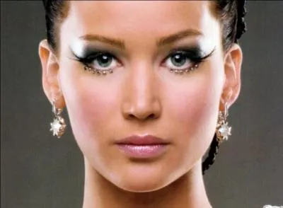 Pour Katniss, le président Snow a insisté sur la robe :