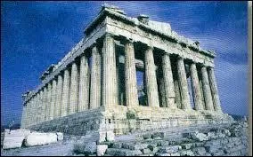 Quelle est la date de l'apogée d'Athènes ?