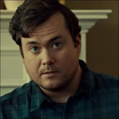 Avec qui Alison est-elle mariée ?