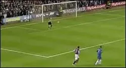 Et la plus grande victoire fut contre l'Azerbaïdjan (10-0). C'était le 6 septembre 1995.