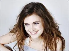 Qui chante ' Paris tout va bien ' ?