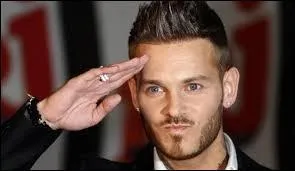 Quel loisir M.Pokora faisait-il ?