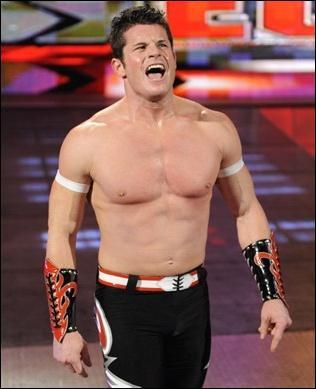 Sous quel nom a t-il d�but� : Evan Bourne