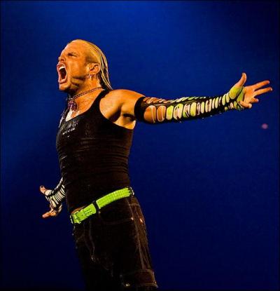 Sous quel nom a t-il d�but� : Jeff Hardy