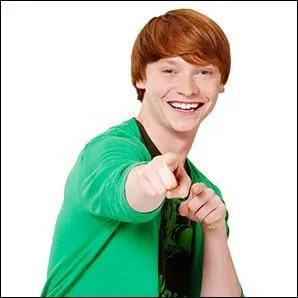 Comment s'appelle Dez en vrai ?