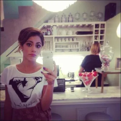 Combien a-t-elle de tatouages ?