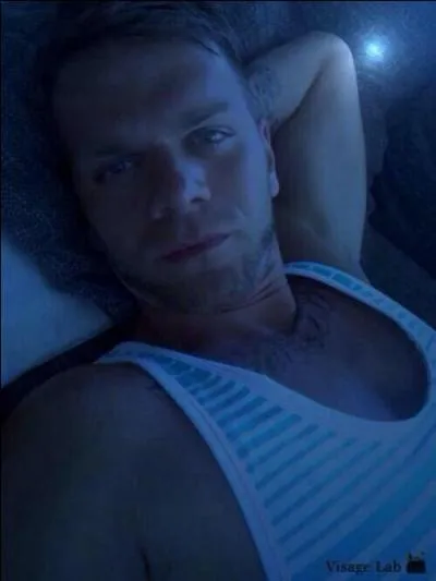 Comment s'appelle son 5ème album ?