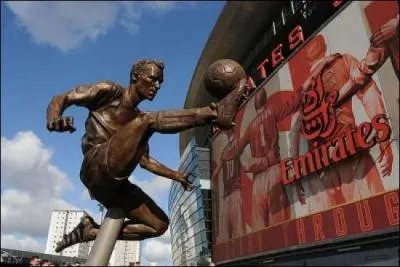 Enfin, qui est ce footballeur hollandais ?