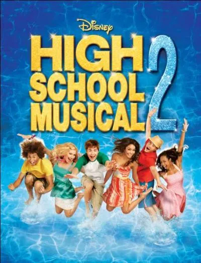 High School Musical 2 : La souriante Gabriella Montez est r&eacute;ellement :