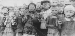 Auschwitz-Birkenau se trouve :